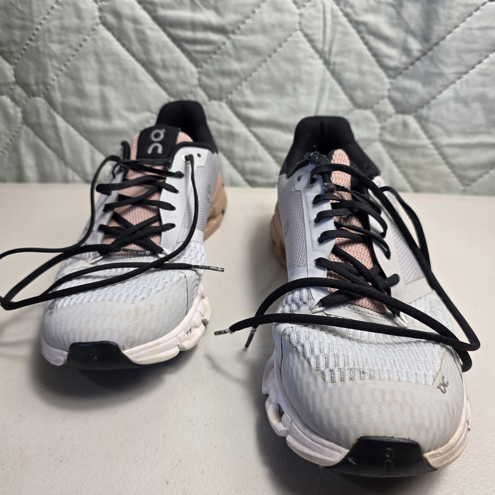 On Cloud Cloudflyer Running Shoes Womens 8.5 Sneakers Glacier Rosebrown - Picture 9 of 11
